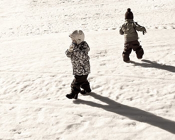 Kinder - Die 10 besten Spiele im Schnee
