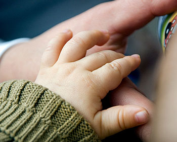 Elterngeldstatistik - Väter bleiben immer öfter zu Haus