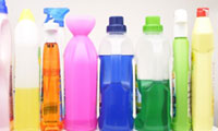 Putz- und Reinigungsmittel oft Ursache für Vergiftungen bei Kindern